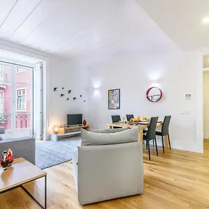 Modern Flat In Downtown By Lovelystay Apartment Lisbon