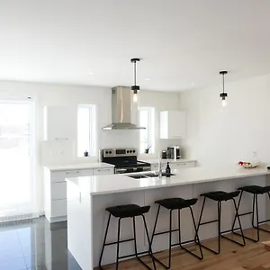 Le Citadin - Maison Neuve Moderne & Ensoleillee Ville de Québec
